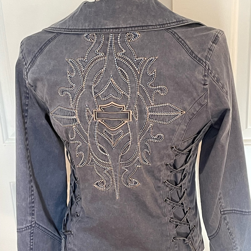 Harley Davidson Women’s size small light blue riding jacket